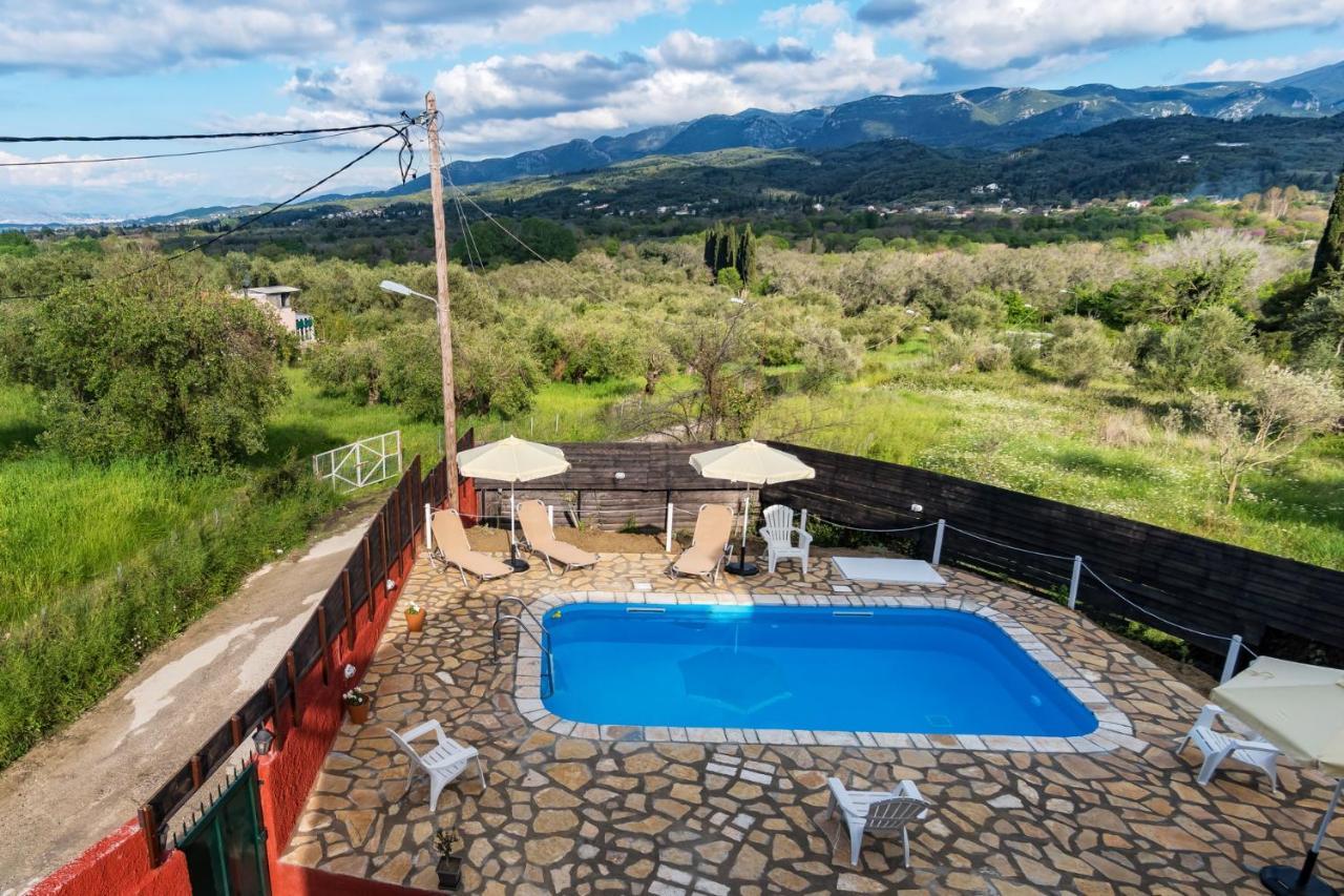 Kavallouri Villa Anne Marie מראה חיצוני תמונה