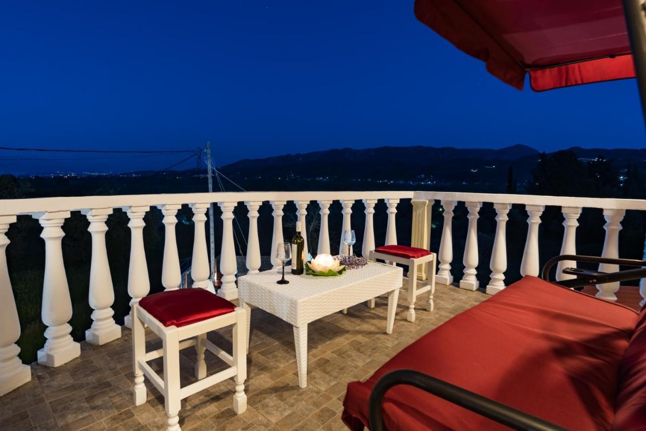 Kavallouri Villa Anne Marie מראה חיצוני תמונה