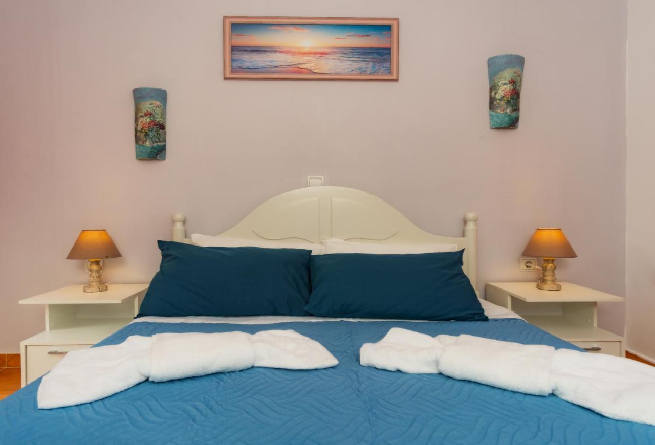 Kavallouri Villa Anne Marie מראה חיצוני תמונה